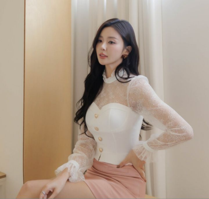 HIGH HEELS韓國直郵㊣女裝新品時尚熱賣25秋冬推薦襯衫蕾絲衫HIGH HEELS襯衫/蕾絲衫