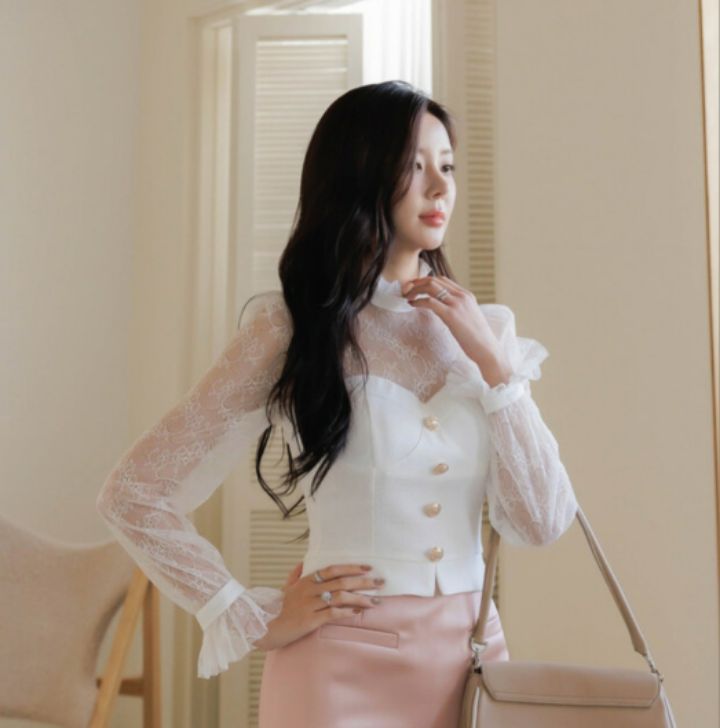 HIGH HEELS韓國直郵㊣女裝新品時尚熱賣25秋冬推薦襯衫蕾絲衫HIGH HEELS襯衫/蕾絲衫