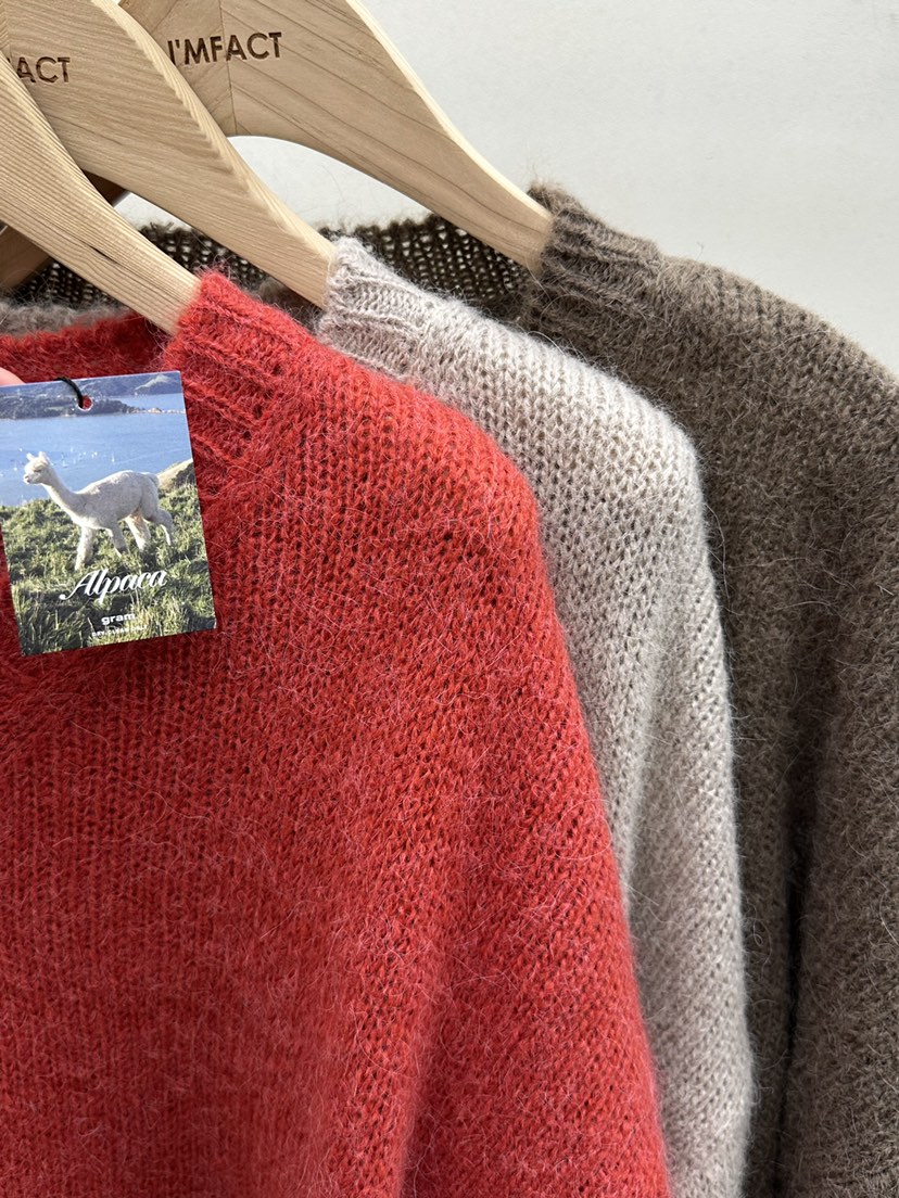 I MFACT韓國直郵㊣女裝新款人氣職業熱賣推薦針織衫羊駝毛V領I MFACT針織衫