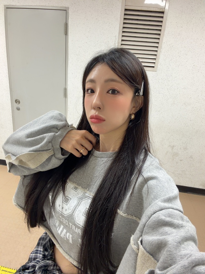 PALETTE-Q東大門㊣實拍女士新款25秋冬時尚推薦休閑熱賣衛衣PALETTE衛衣