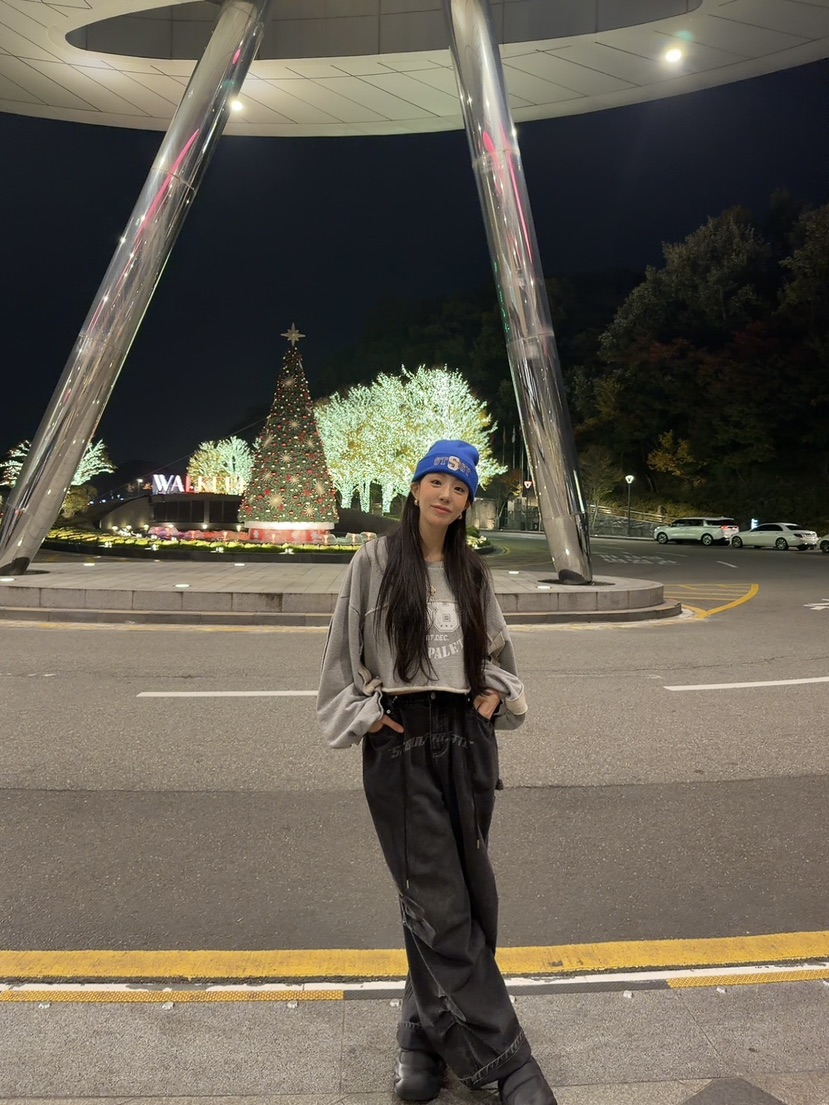 PALETTE-Q東大門㊣直郵女裝新品熱賣25秋冬時尚推薦牛仔褲PALETTE牛仔褲