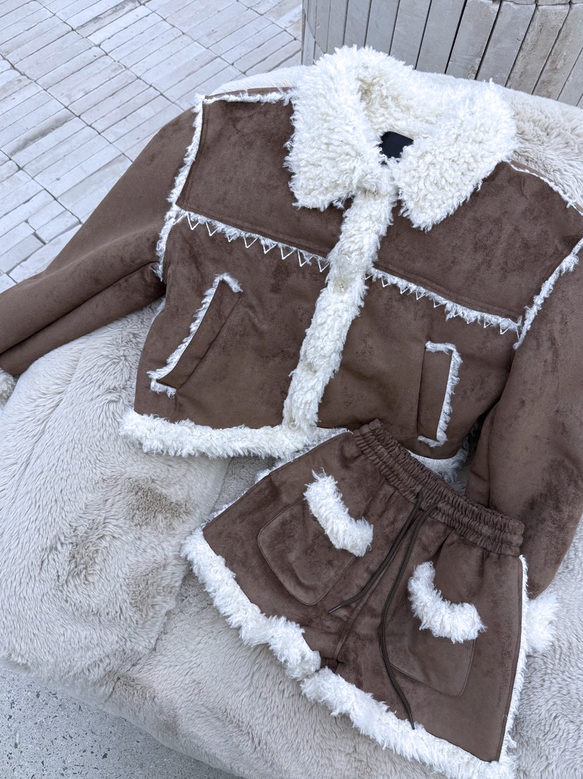 AB東大門㊣直郵女裝新品推薦職業熱賣時尚人氣休閑25秋冬短褲AB短褲