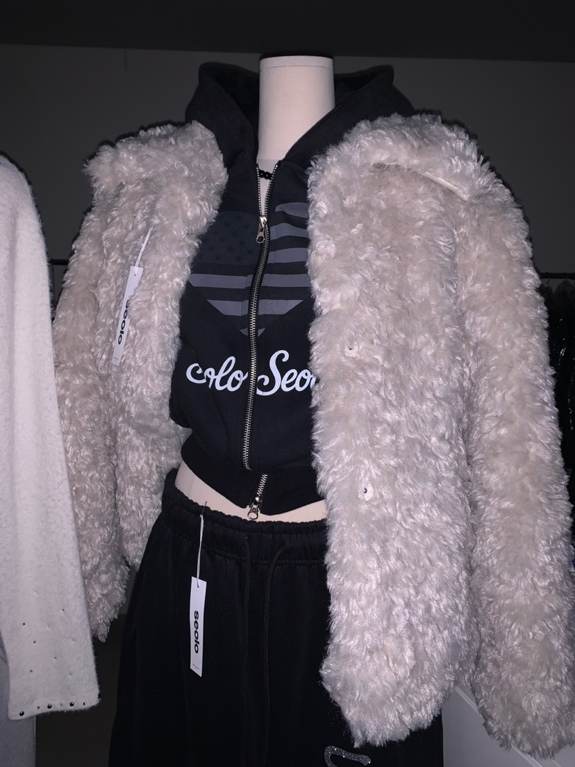 SEOLO東大門㊣代購女士新品25秋冬職業時尚熱賣人氣衛衣連帽衫Seolo seoul衛衣