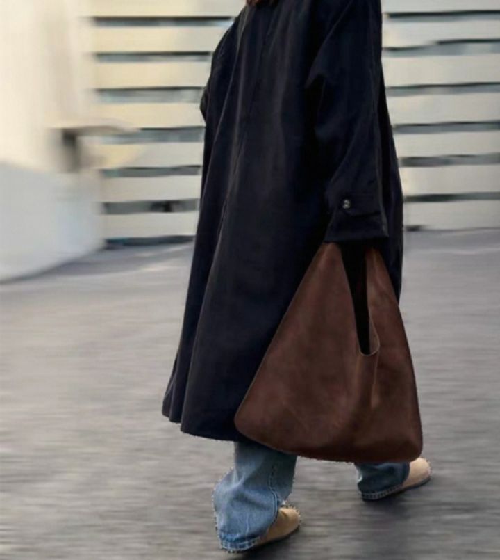 TROUVAILLE韓國直郵㊣女裝新款時尚職業熱賣手拿包腋下包牛皮TROUVAILLE手拿包/腋下包