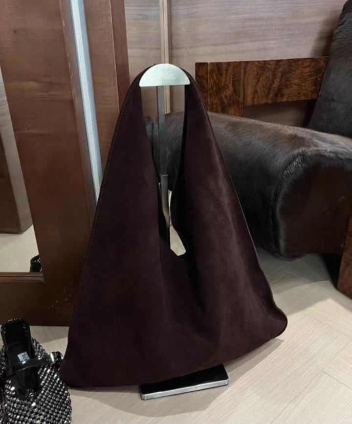 TROUVAILLE韓國直郵㊣女裝新款時尚職業熱賣手拿包腋下包牛皮TROUVAILLE手拿包/腋下包圖色2