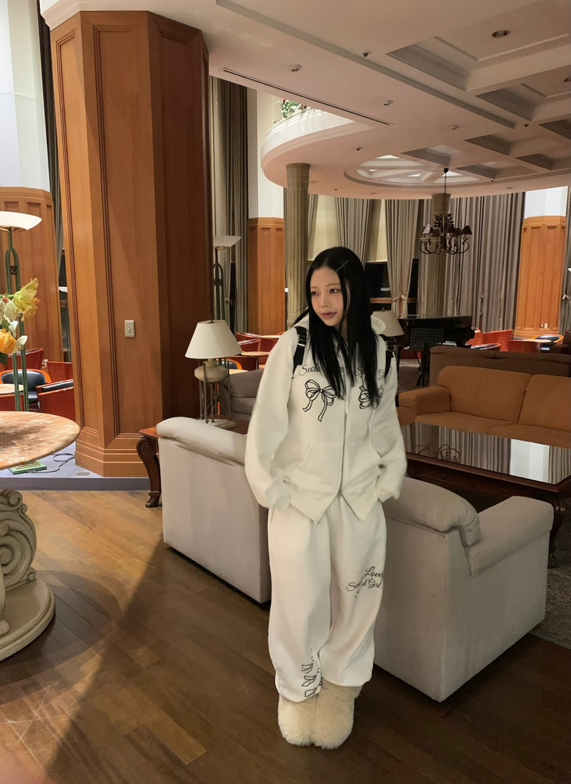 SEOLO韓國代購㊣女士新品推薦職業休閑25秋冬衛衣連帽衫拉鏈Seolo seoul衛衣