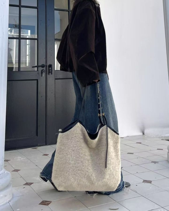 TROUVAILLE東大門㊣實拍女裝新款休閑熱賣職業單肩斜跨包雙面TROUVAILLE單肩/斜跨包圖色2