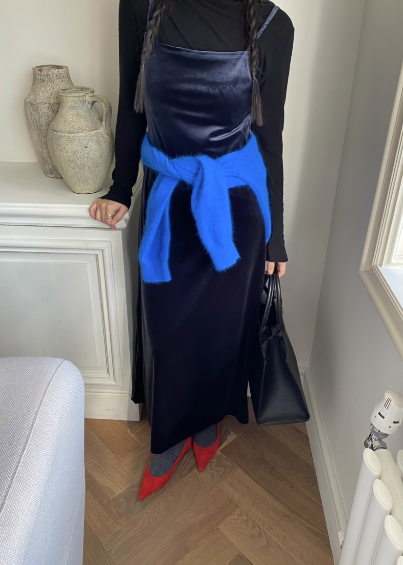 OUPPT東大門㊣實拍女裝新款推薦25秋冬時尚連衣裙天鵝絨開衩OUPPT連衣裙