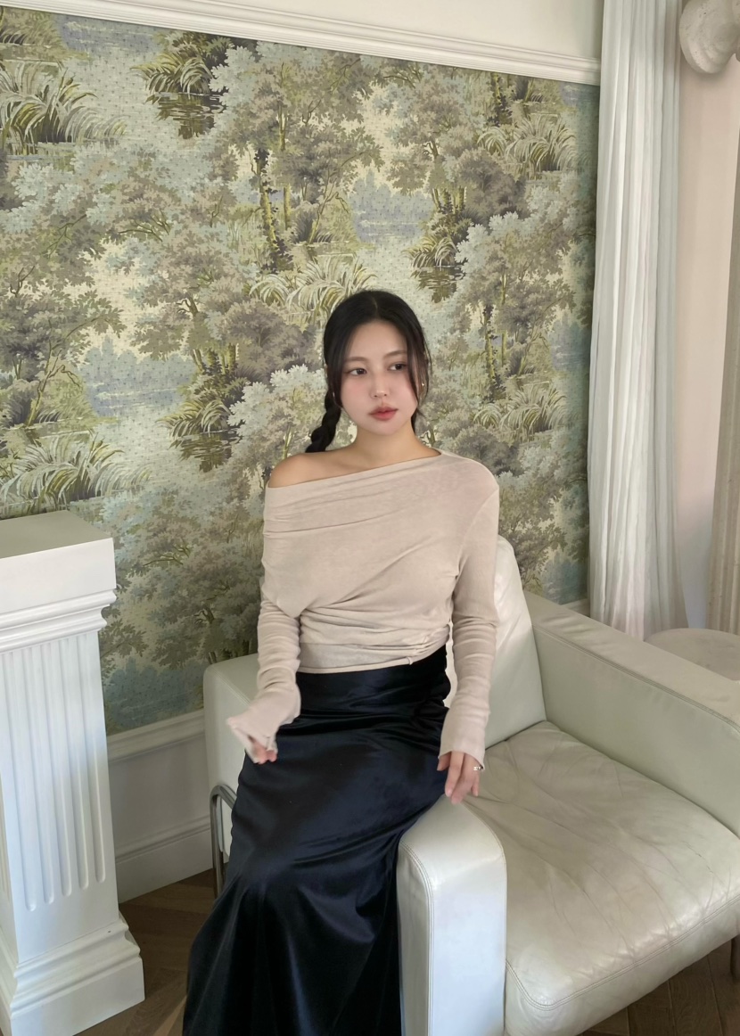 OUPPT東大門㊣代購女裝新款推薦職業休閑人氣25秋冬長袖T恤OUPPT長袖T恤