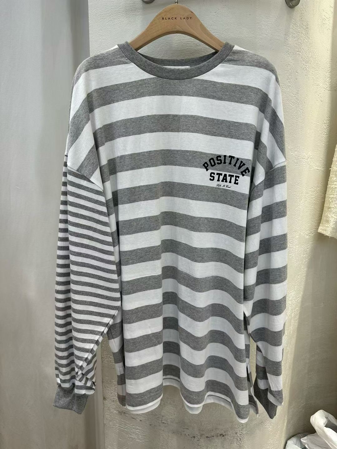 BLACK LADY韓國代購㊣女士新品25秋冬推薦熱賣時尚長袖T恤BLACK LADY長袖T恤圖色2