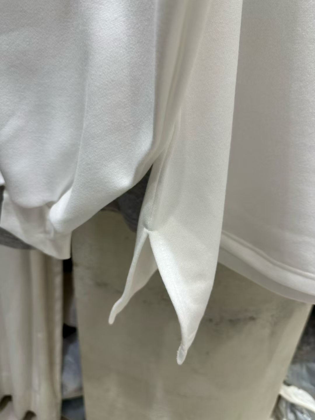 BLACK LADY東大門㊣直郵女士新款職業熱賣推薦時尚長袖T恤BLACK LADY長袖T恤