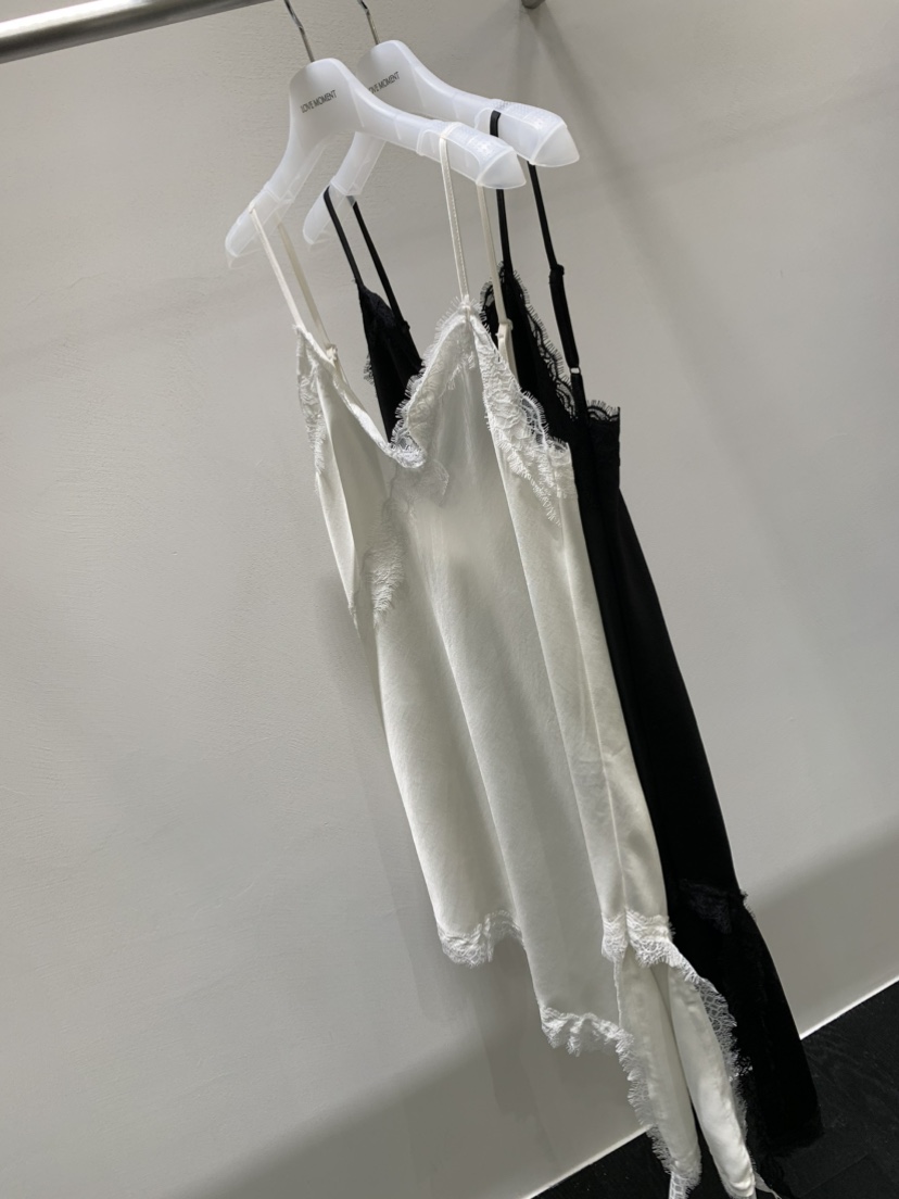 LOVE MOMENT東大門㊣實拍女士新品推薦休閑連衣裙不對稱蕾絲LOVE MOMENT連衣裙