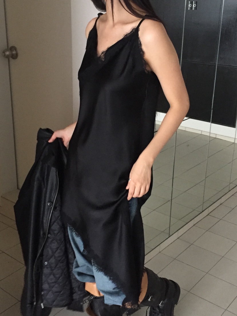 LOVE MOMENT東大門㊣實拍女士新品推薦休閑連衣裙不對稱蕾絲LOVE MOMENT連衣裙