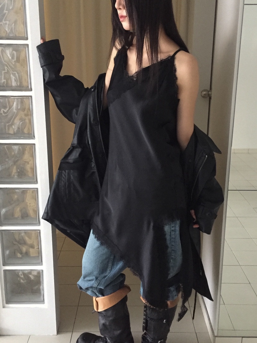 LOVE MOMENT東大門㊣實拍女士新品推薦休閑連衣裙不對稱蕾絲LOVE MOMENT連衣裙