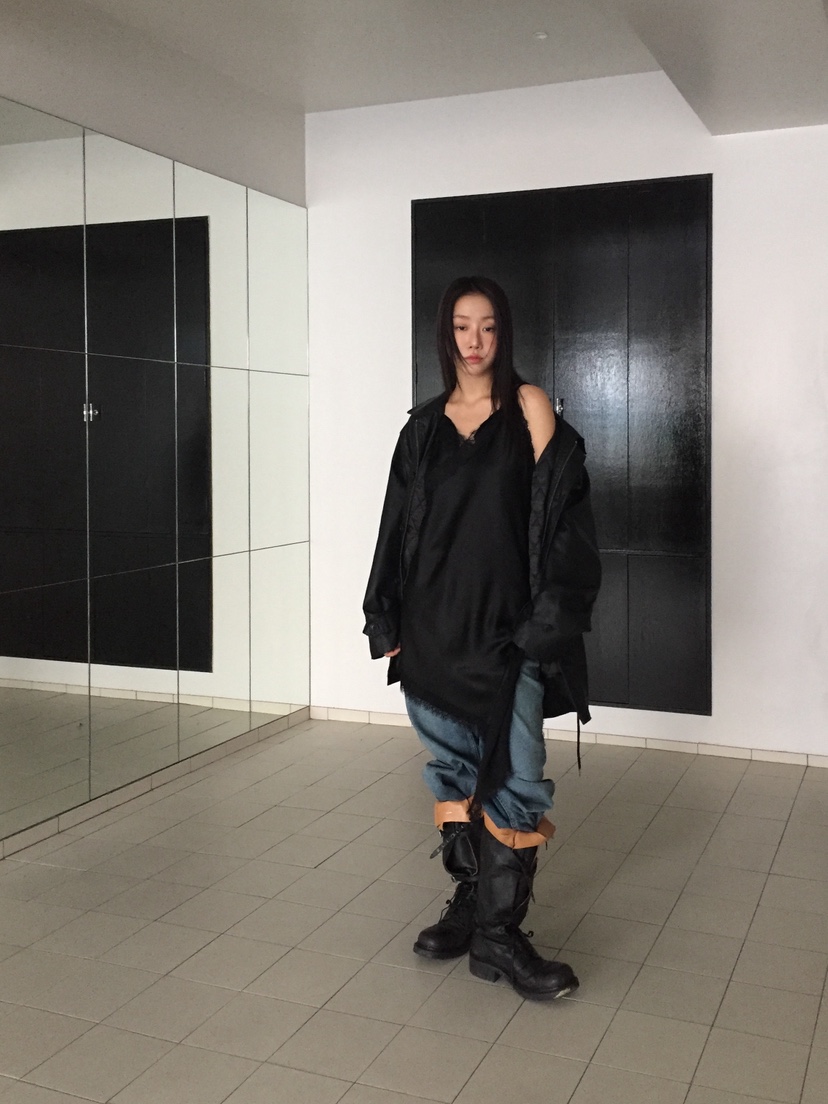 LOVE MOMENT東大門㊣實拍女士新品推薦休閑連衣裙不對稱蕾絲LOVE MOMENT連衣裙