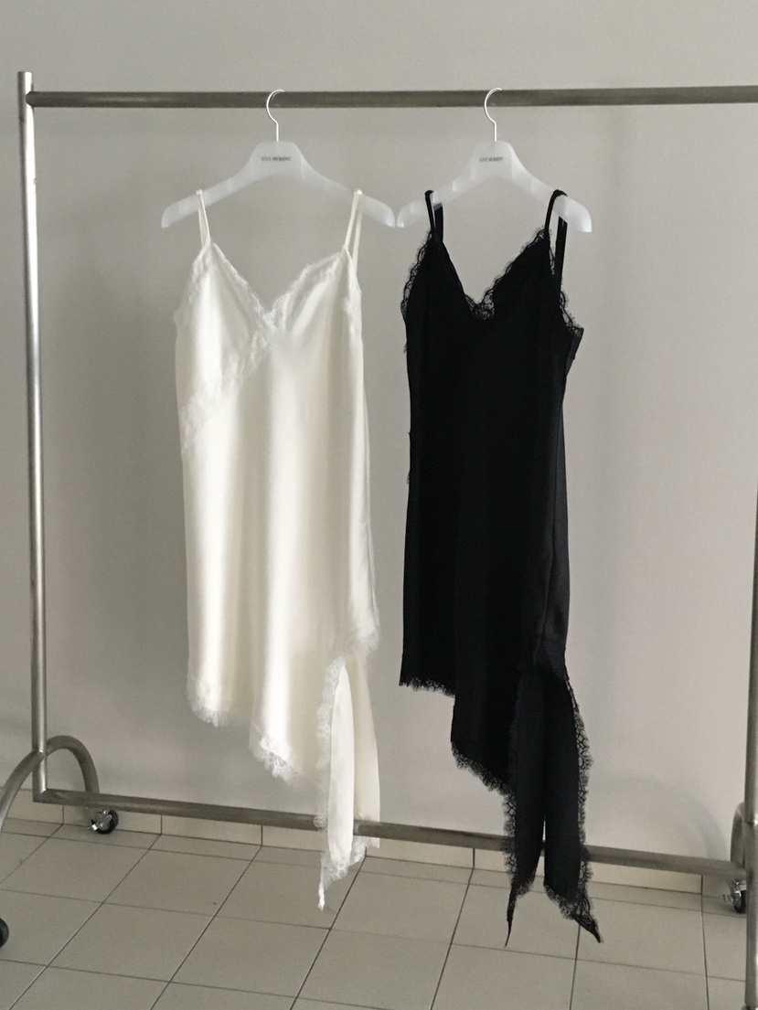 LOVE MOMENT東大門㊣實拍女士新品推薦休閑連衣裙不對稱蕾絲LOVE MOMENT連衣裙