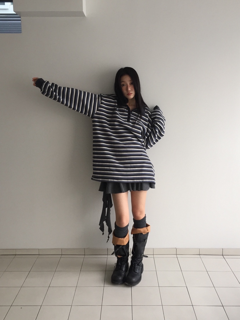 LOVE MOMENT韓國代購㊣女裝新款推薦時尚25秋冬休閑長袖T恤LOVE MOMENT長袖T恤