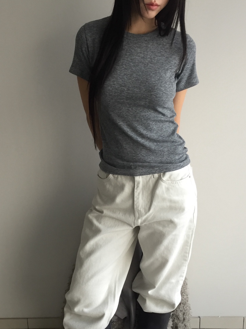 LOVE MOMENT東大門㊣代購女裝新品推薦休閑熱賣人氣25秋冬T恤LOVE MOMENTT恤