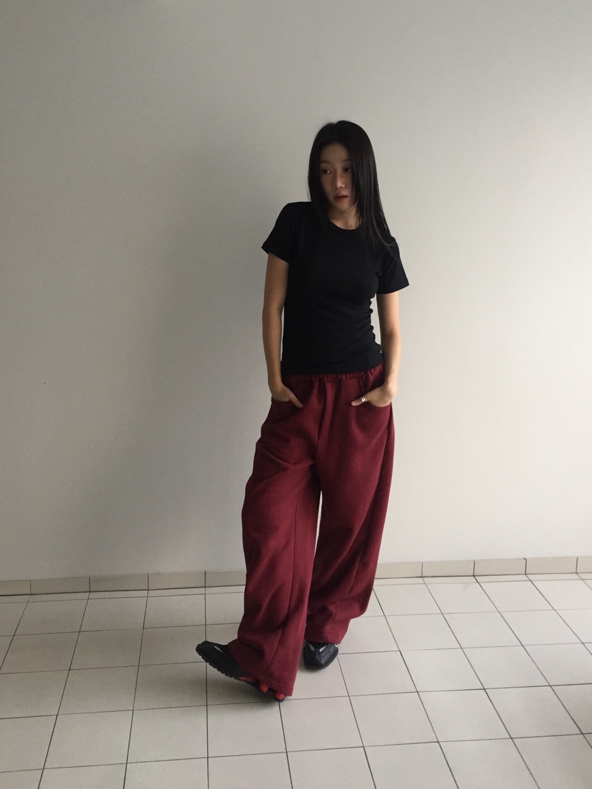 LOVE MOMENT東大門㊣代購女裝新品推薦休閑熱賣人氣25秋冬T恤LOVE MOMENTT恤