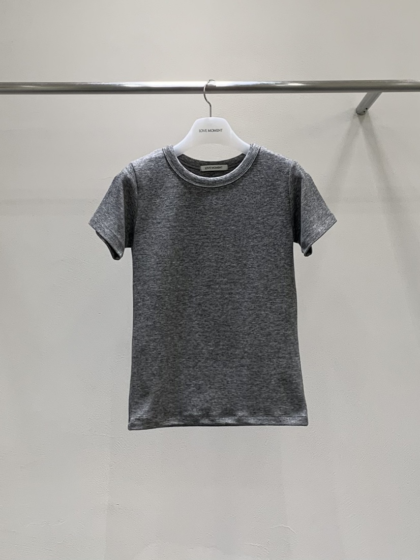 LOVE MOMENT東大門㊣代購女裝新品推薦休閑熱賣人氣25秋冬T恤LOVE MOMENTT恤圖色3