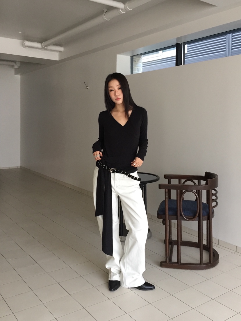 LOVE MOMENT韓國直郵㊣女士新款職業推薦熱賣長袖T恤安哥拉LOVE MOMENT長袖T恤