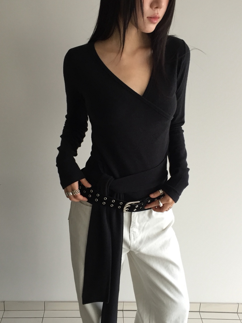 LOVE MOMENT韓國直郵㊣女士新款職業推薦熱賣長袖T恤安哥拉LOVE MOMENT長袖T恤