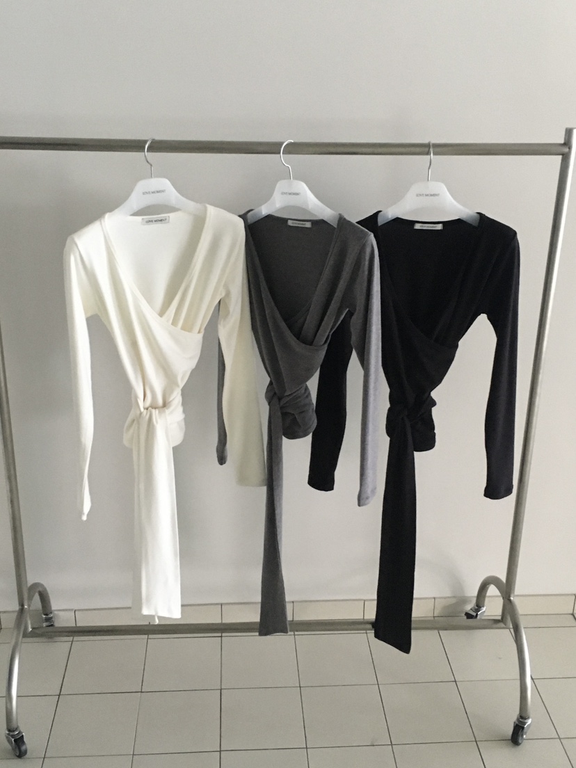 LOVE MOMENT韓國直郵㊣女士新款職業推薦熱賣長袖T恤安哥拉LOVE MOMENT長袖T恤