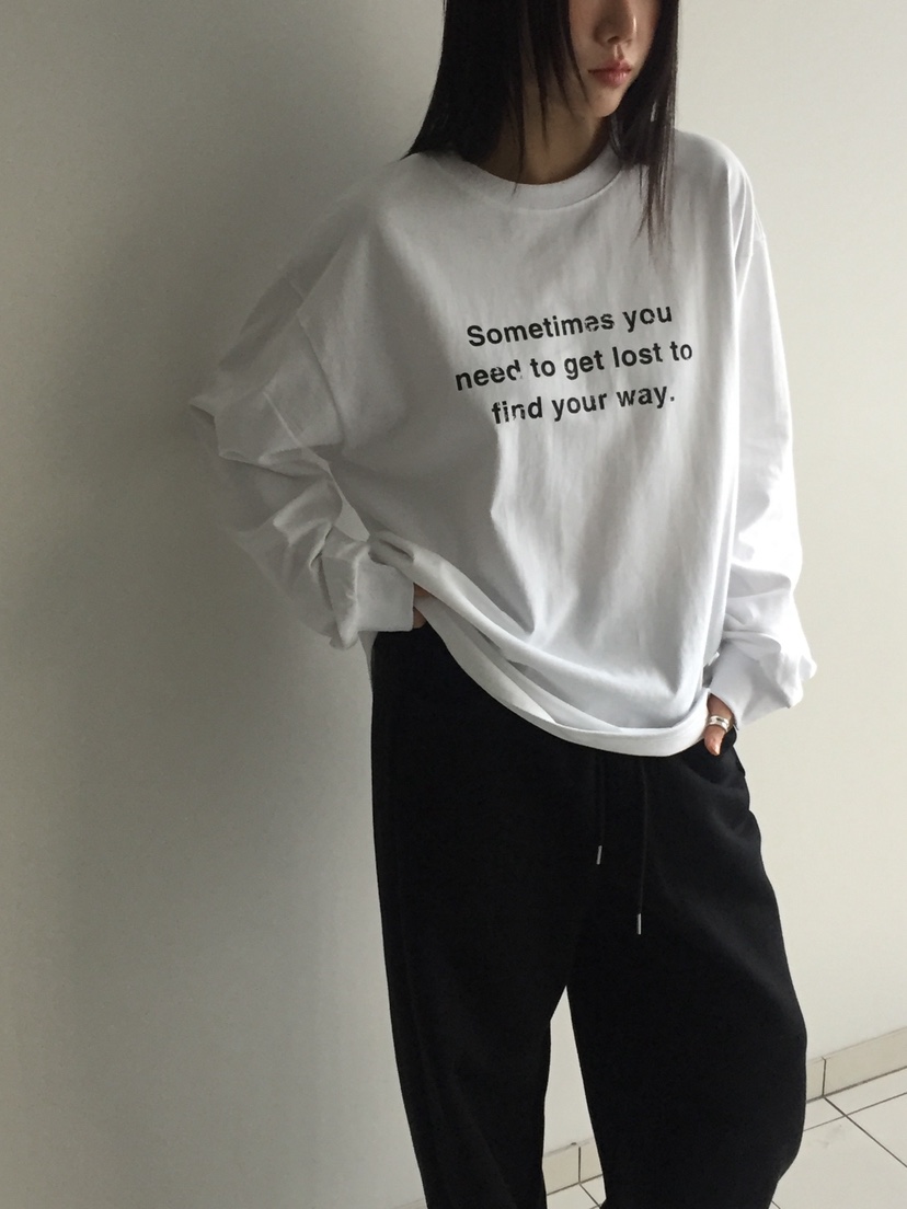 LOVE MOMENT東大門㊣實拍女裝新品休閑熱賣人氣推薦長袖T恤LOVE MOMENT長袖T恤