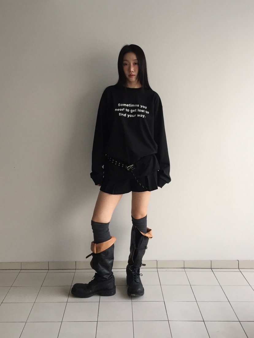 LOVE MOMENT東大門㊣實拍女裝新品休閑熱賣人氣推薦長袖T恤LOVE MOMENT長袖T恤