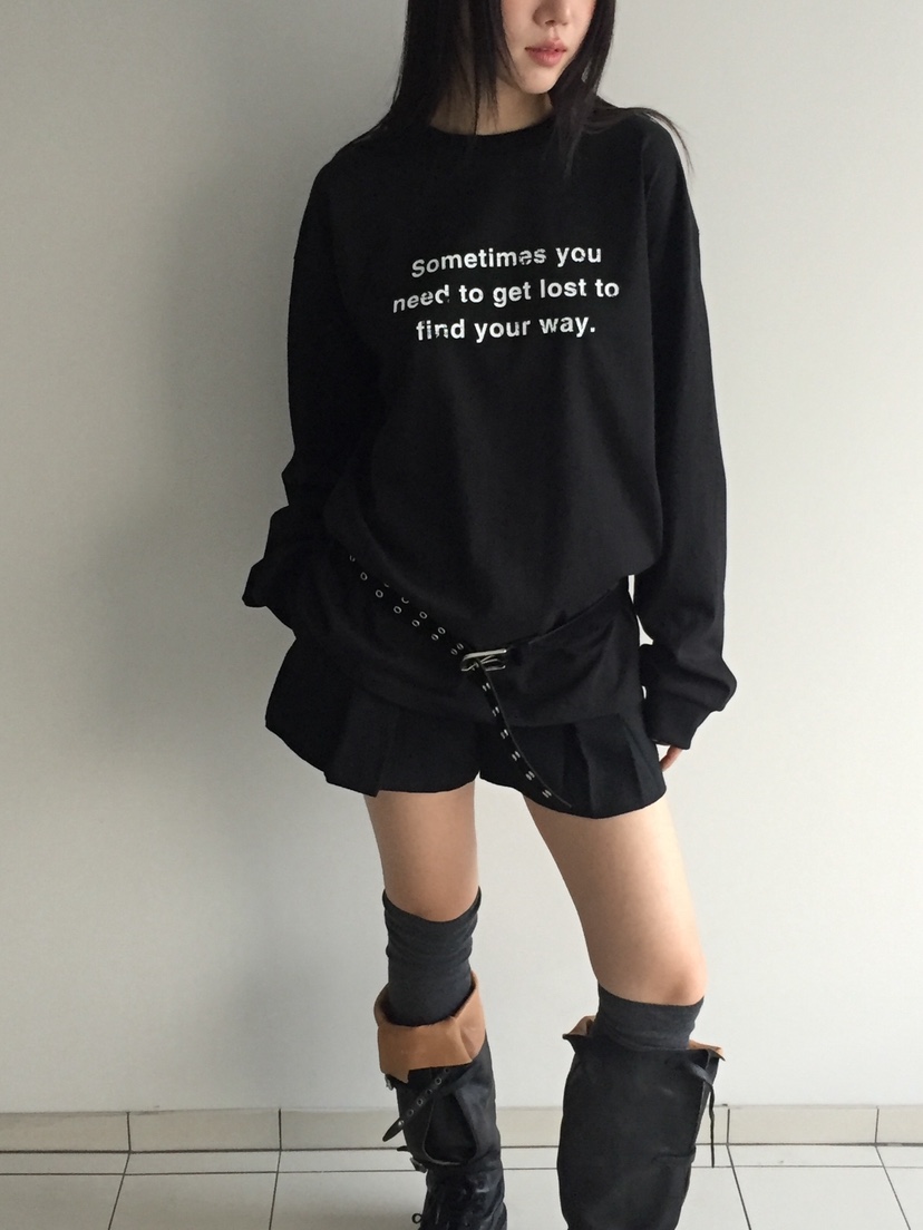 LOVE MOMENT東大門㊣實拍女裝新品休閑熱賣人氣推薦長袖T恤LOVE MOMENT長袖T恤