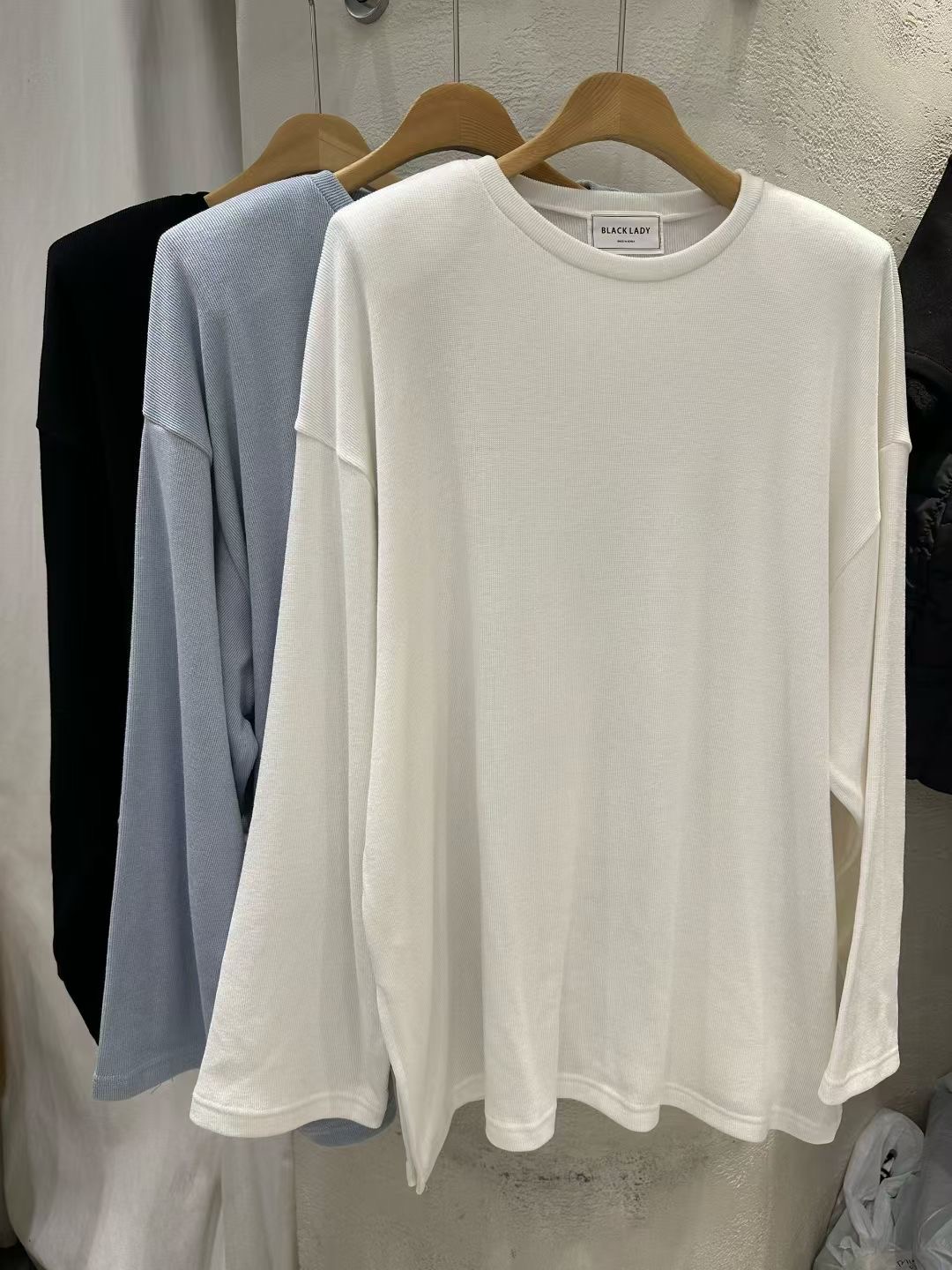 BLACK LADY東大門㊣直郵女裝新款熱賣職業時尚推薦長袖T恤BLACK LADY長袖T恤