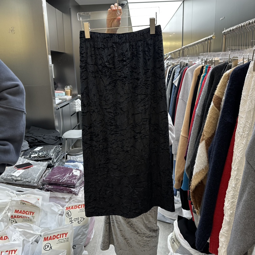 MADCITY韓國代購㊣女士新品職業25秋冬人氣休閑時尚長裙天鵝絨MADCITY長裙圖色3