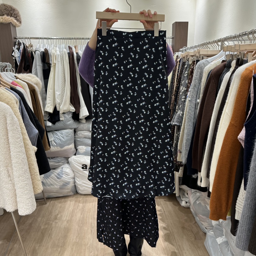 HANSUNGHYUN東大門㊣實拍女士新款熱賣時尚人氣25秋冬職業長裙HANSUNGHYUN長裙圖色2