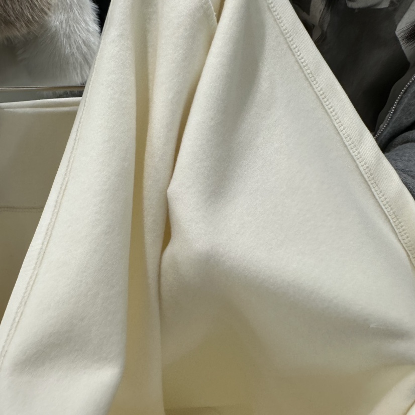 GLORY東大門㊣實拍女士新品人氣熱賣25秋冬時尚職業休閑長裙GLORY長裙