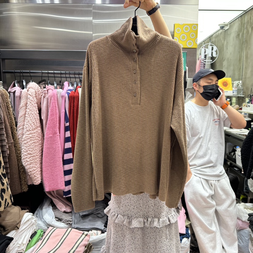 RUNWAY-런웨이東大門㊣實拍女裝新品時尚推薦熱賣25秋冬針織衫RUNWAY針織衫圖色1