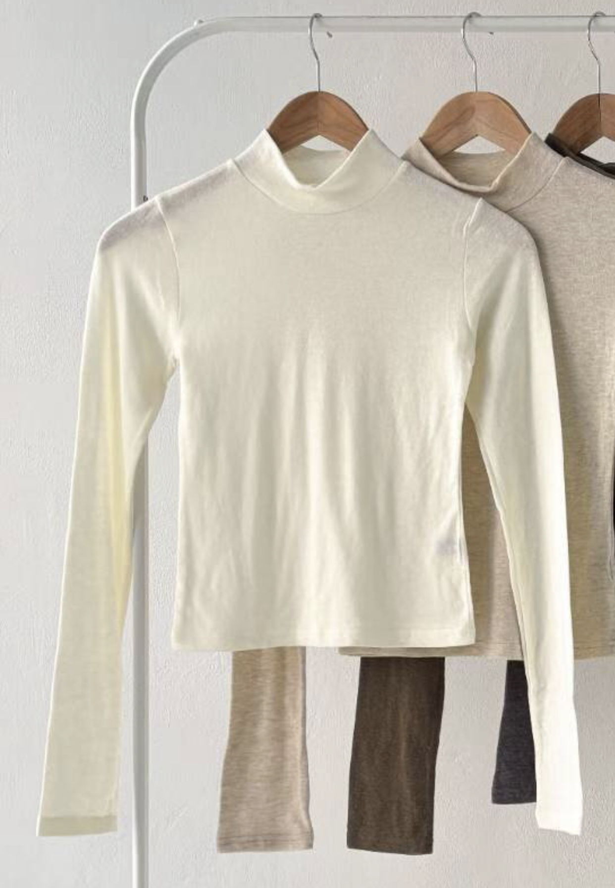 LAURENT韓國直郵㊣女裝新款25秋冬休閑時尚職業人氣長袖T恤LAURENT長袖T恤圖色1