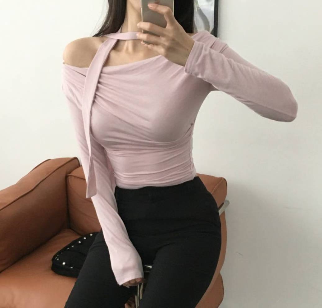 LAURENT東大門㊣代購女裝新品推薦時尚25秋冬長袖T恤含脖帶LAURENT長袖T恤圖色2