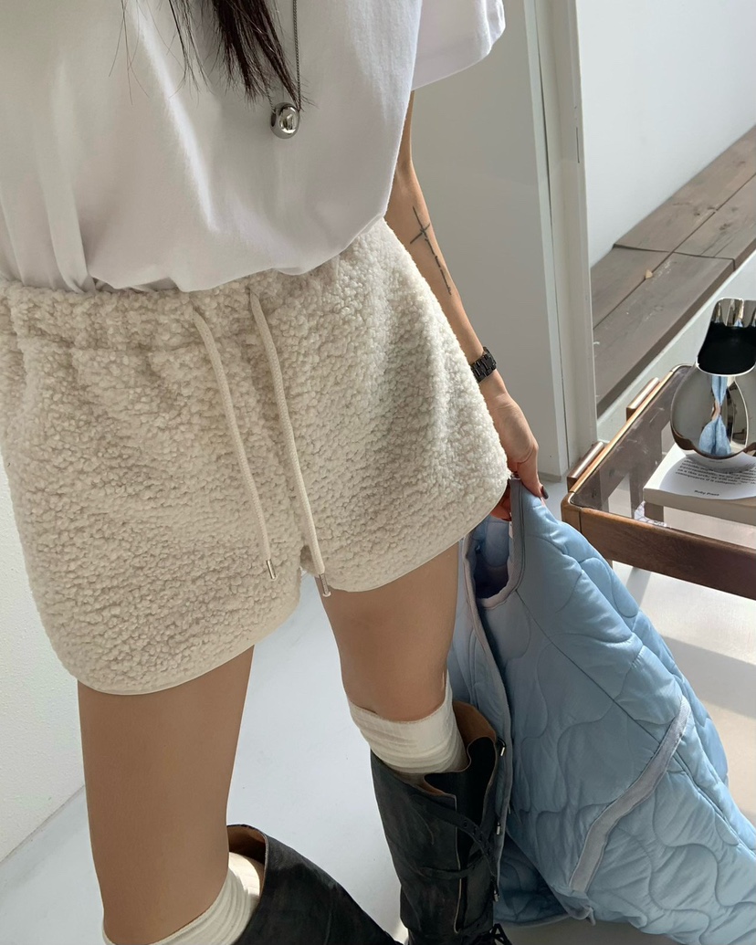 REVE CITE-L東大門㊣實拍女裝新品推薦熱賣人氣25秋冬短褲羊毛REVE CITE短褲圖色2