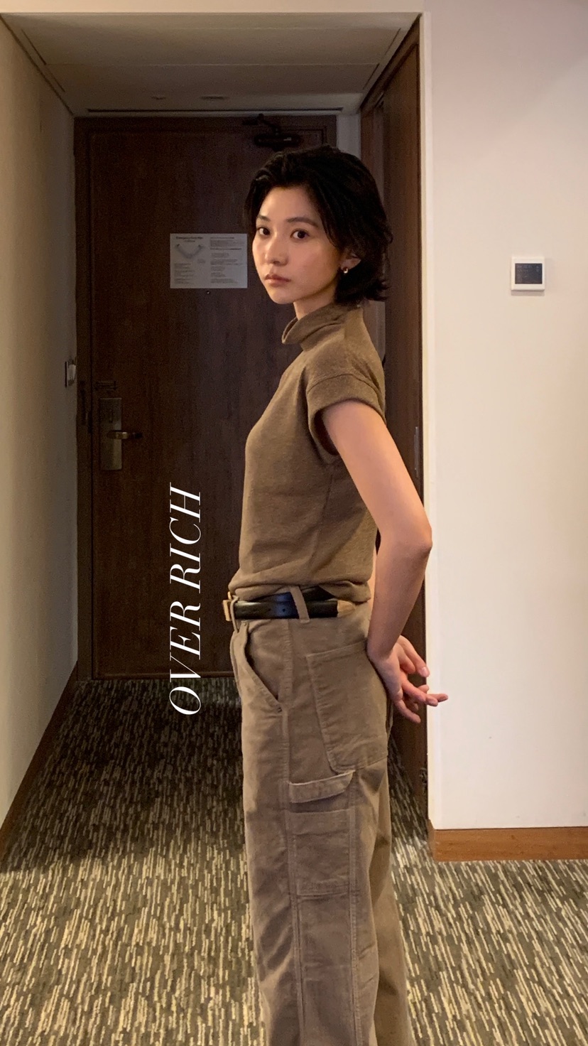 OVER RICH東大門㊣實拍女士新品職業熱賣時尚推薦人氣休閑T恤OVER RICHT恤
