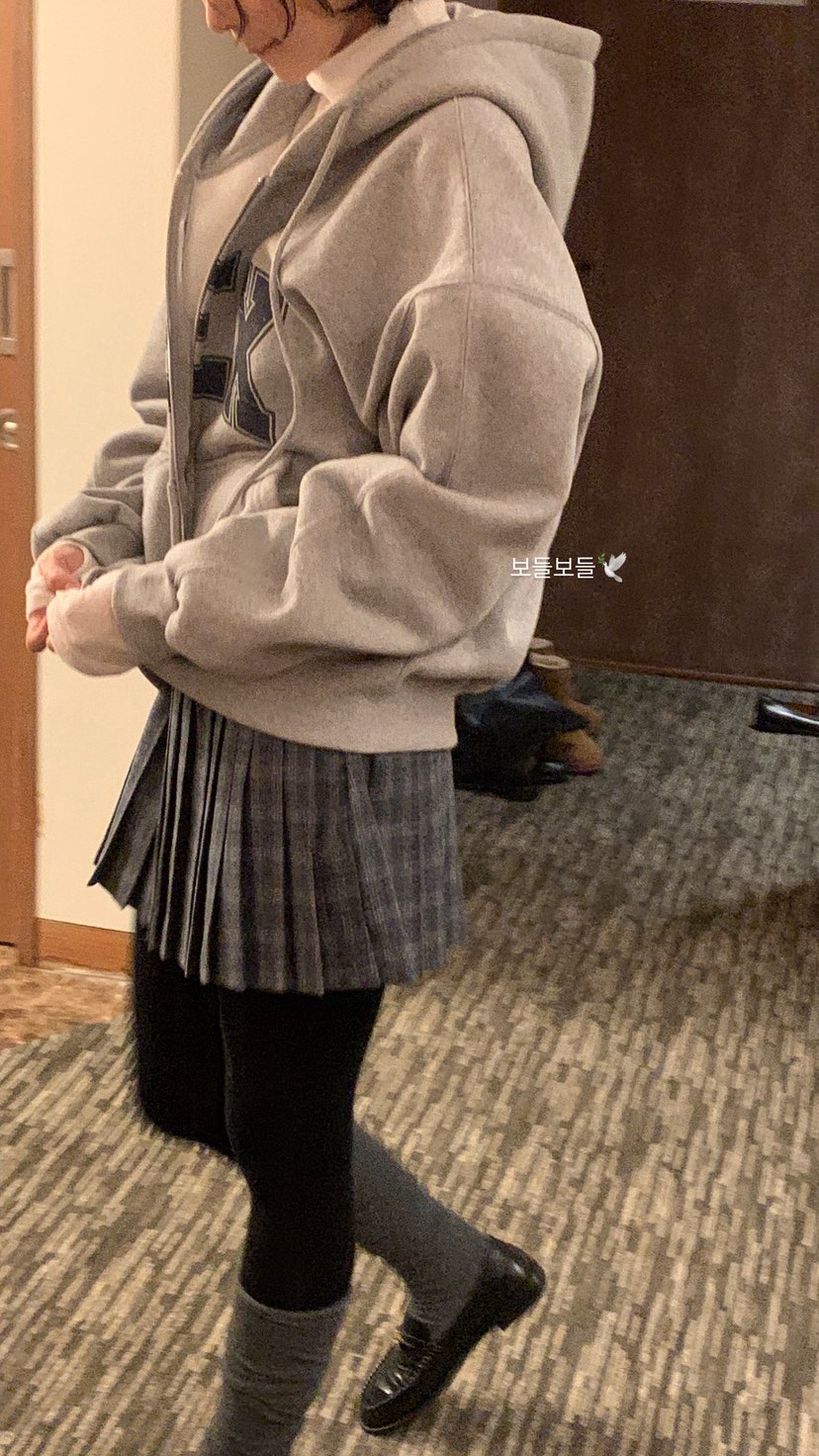 OVER RICH東大門㊣代購女士新款熱賣時尚職業25秋冬推薦短裙OVER RICH短裙