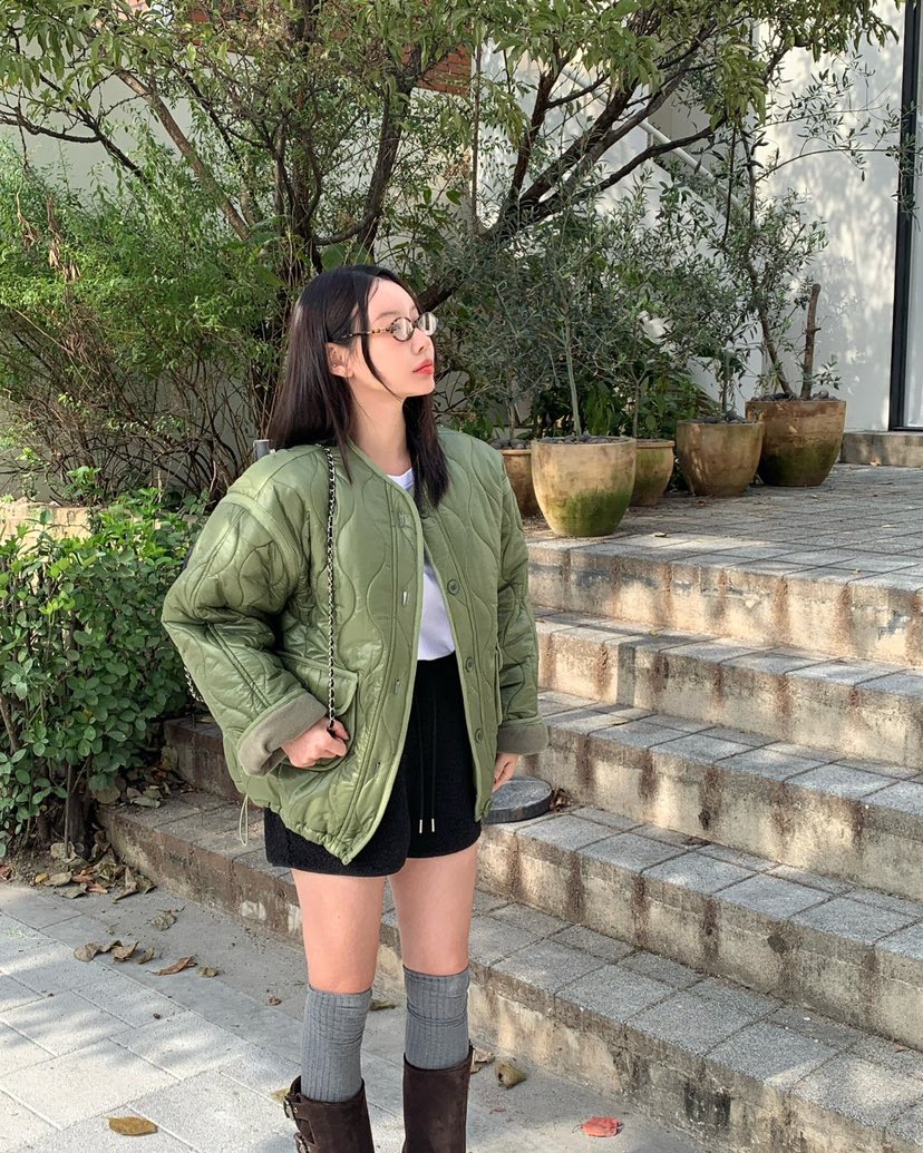 REVE CITE-L東大門㊣代購女裝新品熱賣人氣職業短款棉服絎縫REVE CITE短款棉服圖色2