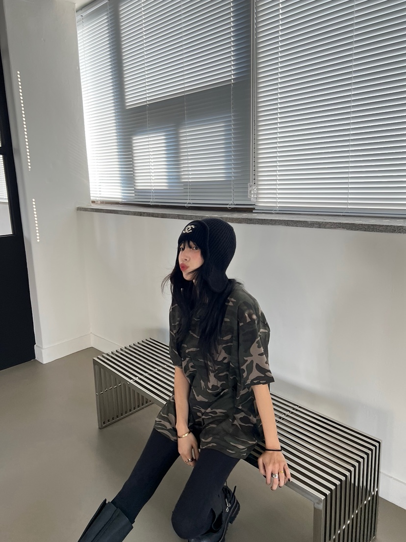 SOLAR韓國代購㊣女士新品時尚職業休閑人氣熱賣推薦T恤迷彩SOLART恤