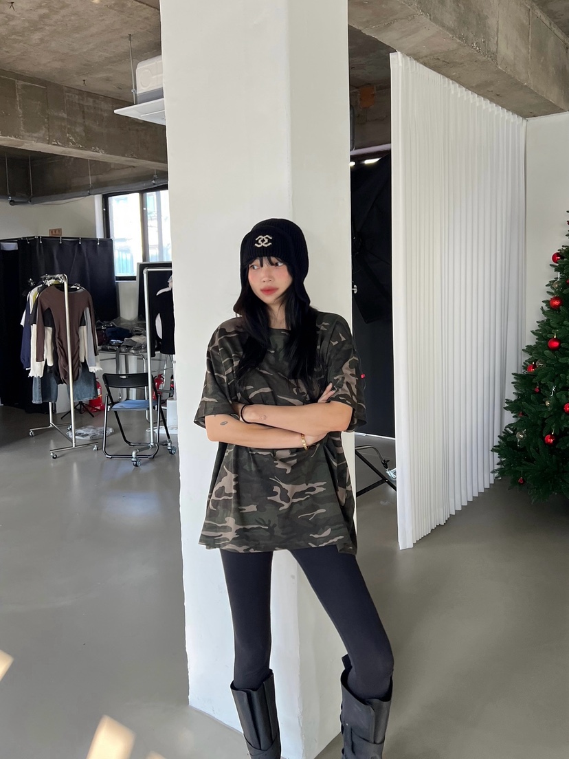 SOLAR韓國代購㊣女士新品時尚職業休閑人氣熱賣推薦T恤迷彩SOLART恤