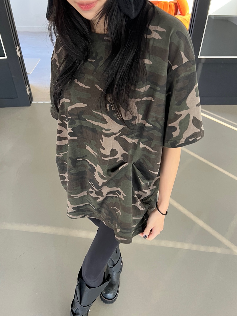 SOLAR韓國代購㊣女士新品時尚職業休閑人氣熱賣推薦T恤迷彩SOLART恤