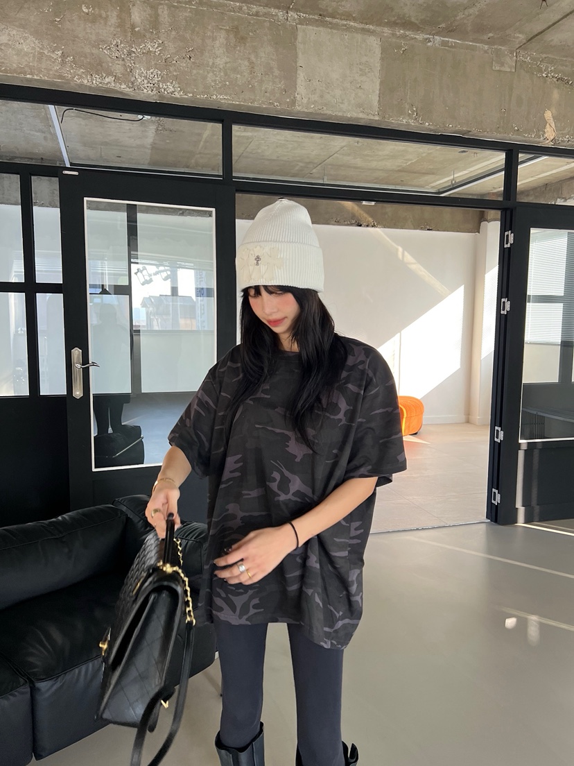 SOLAR韓國代購㊣女士新品時尚職業休閑人氣熱賣推薦T恤迷彩SOLART恤