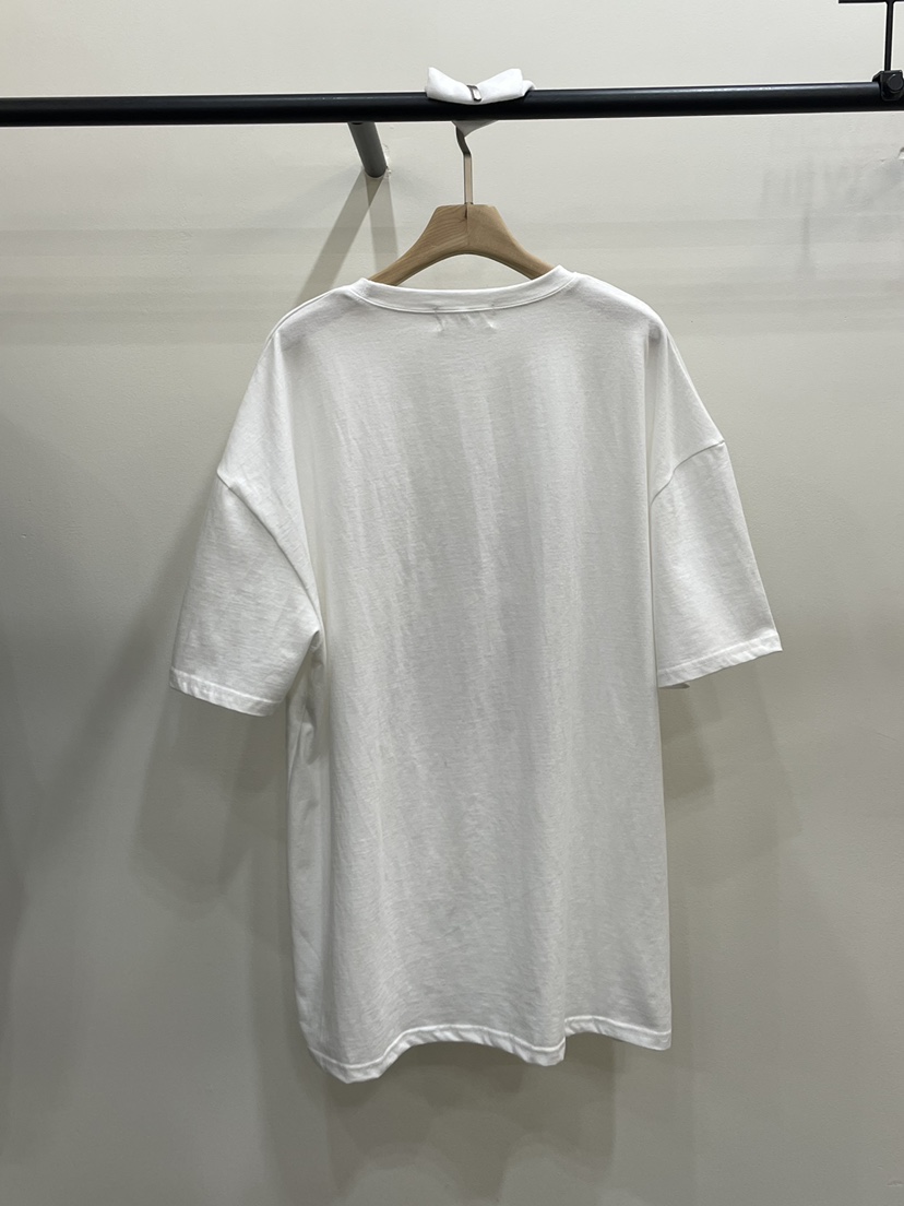 PERSON東大門㊣直郵女裝新款推薦休閑25秋冬熱賣人氣T恤復古PERSONT恤