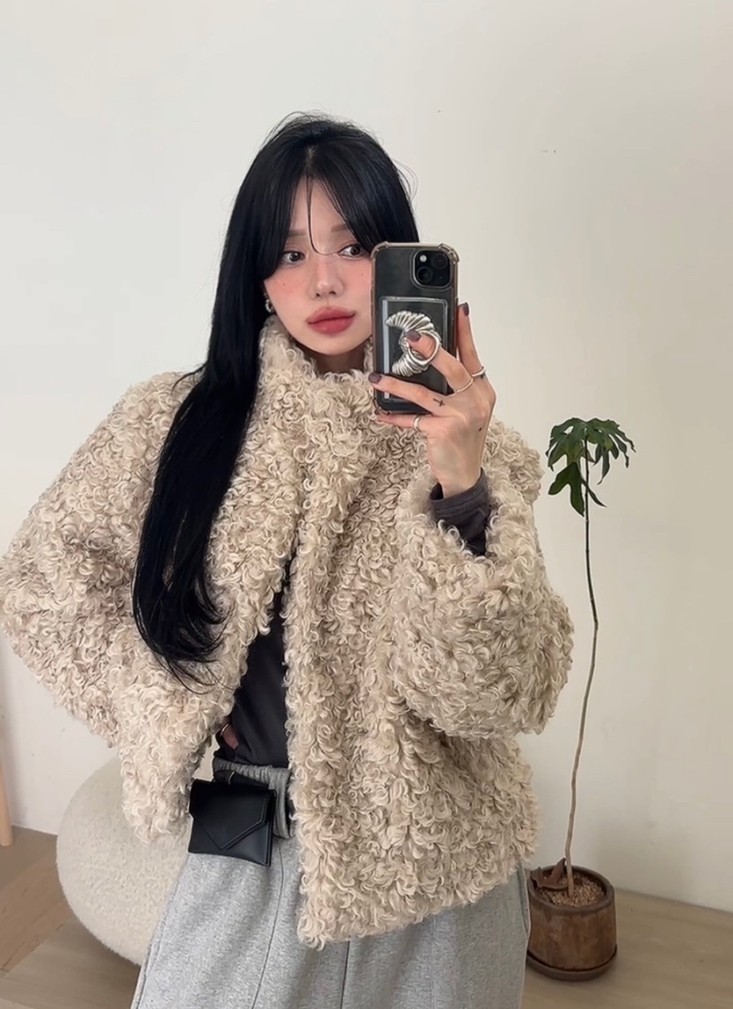 AMUSE SEOUL東大門㊣直郵女裝新品職業休閑人氣25秋冬短款大衣AMUSE SEOUL短款大衣