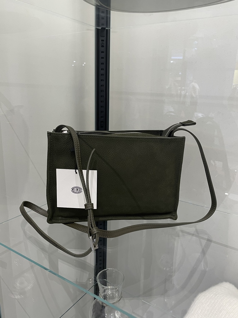 MUCH MORE東大門㊣實拍女裝新款25秋冬人氣職業單肩斜跨包MUCH MORE單肩/斜跨包圖色3