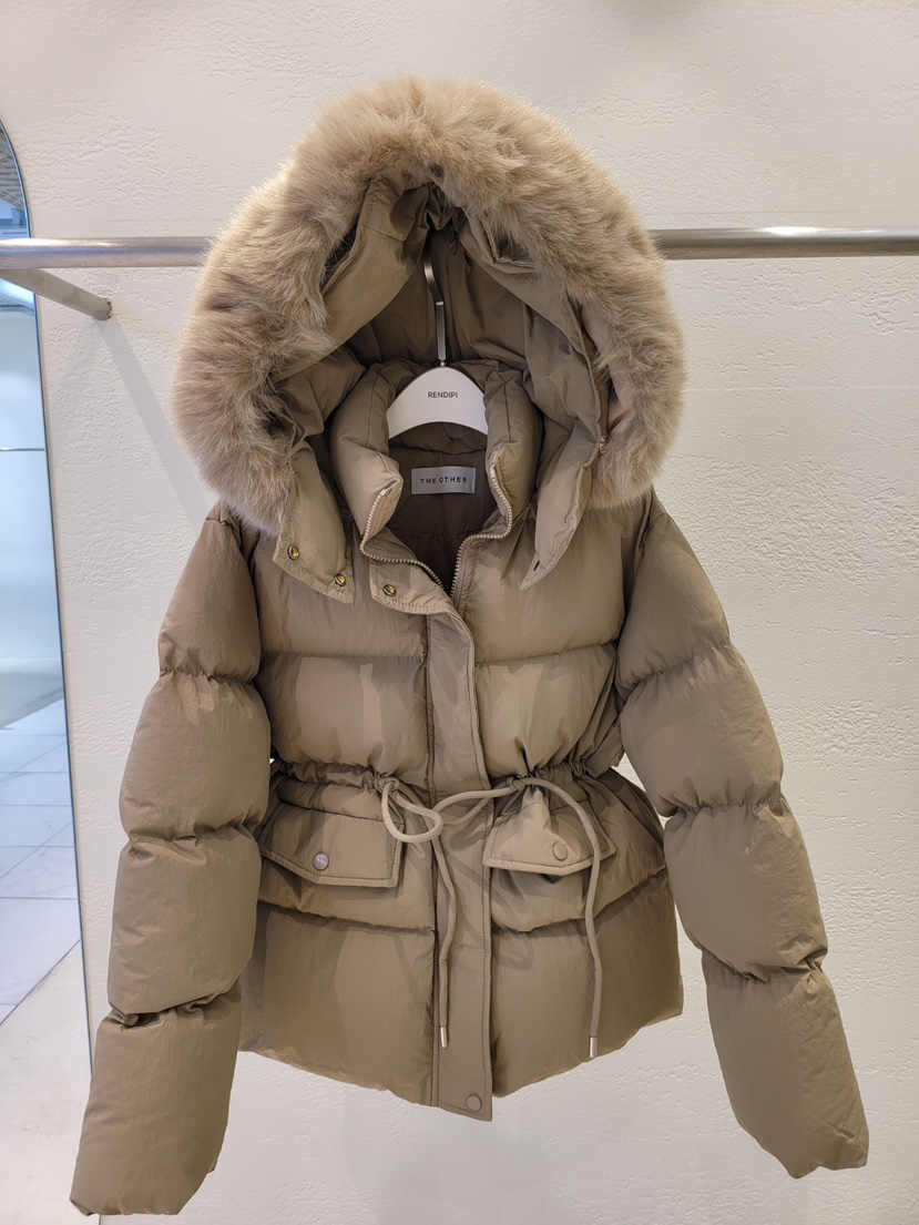 THE OTHER東大門㊣直郵女裝新款25秋冬短款羽絨服毛絨連帽THE OTHER短款羽絨服圖色4