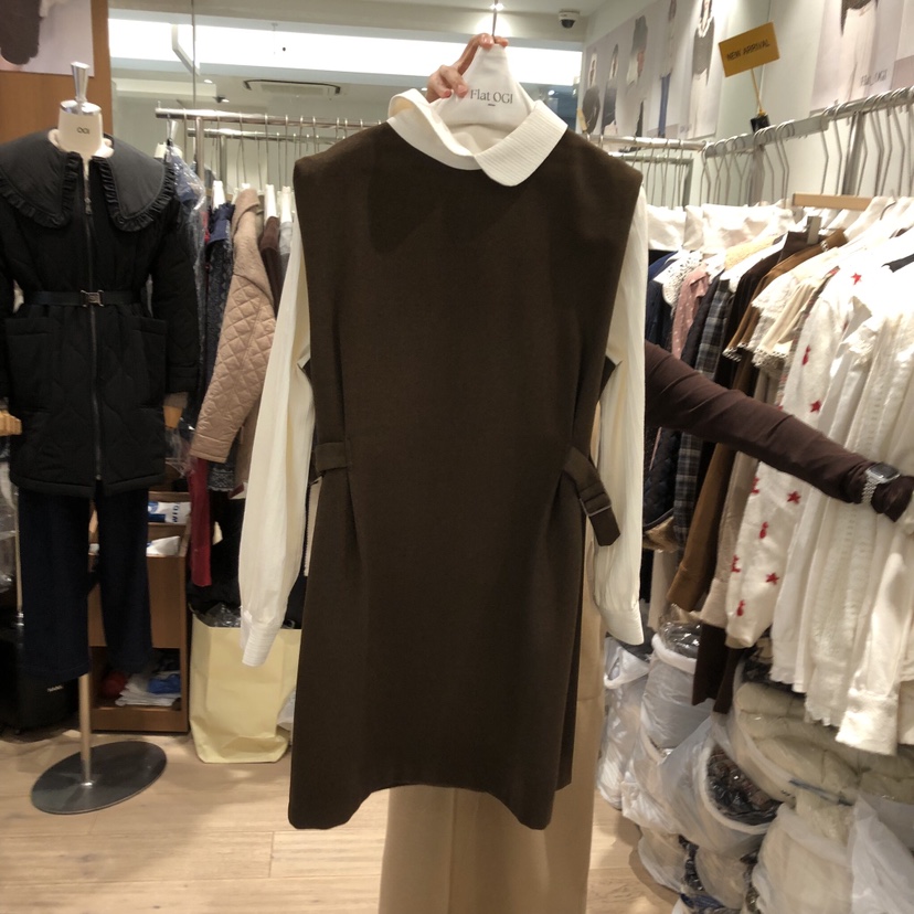 OGI韓國代購㊣女裝新款休閑25秋冬連衣裙假兩件羊毛套裝腰帶FLat OGI連衣裙圖色2